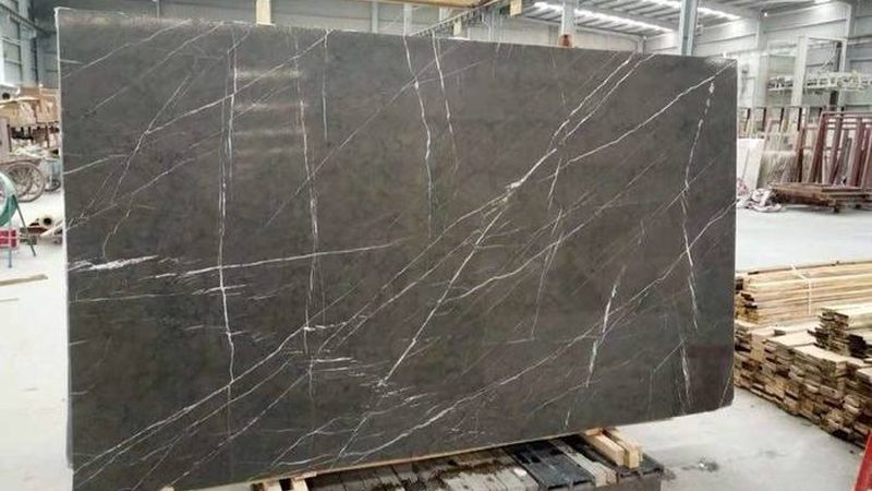 水磨石地面处理：抛光与结晶的实际应用对比